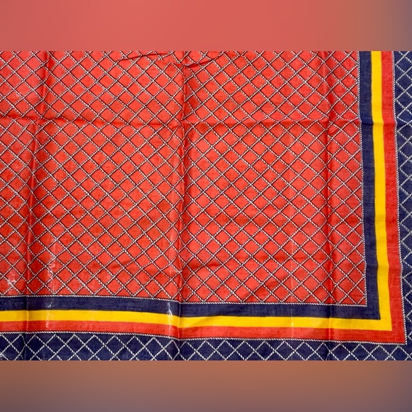 Vintage 1970s 100% Silk DANIEL LA FORET 20” x 20” Scarf Bandanna Kerchief Wrap - Picture 2 of 12
